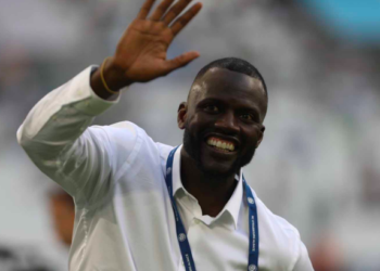 ÉQUIPE NATIONALE – KADER MANGANE, HACHIM ALI MBAE…Ces noms annoncés dans le staff de Patrick Vieira !