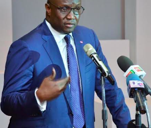 DISCOURS DE HAINE : Le ministre de l’Intérieur appelle les médias à la vigilance